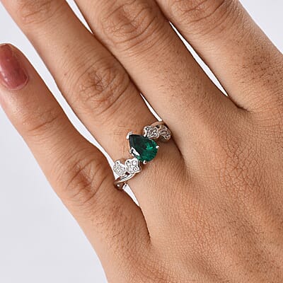 D'Joy Lab Grown Emerald and White Zircon 1.20 ctw Ring in Rhodium Over Sterling Silver (Size 8.5)