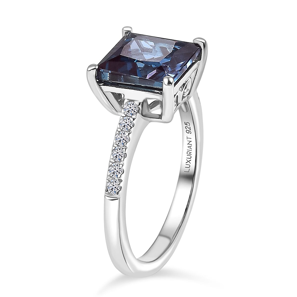 Luxuriant AAA Lab Grown Alexandrite and Lab Grown Diamond G-H SI 3.40 ctw Ring in Rhodium Over Sterling Silver (Size 6.0)