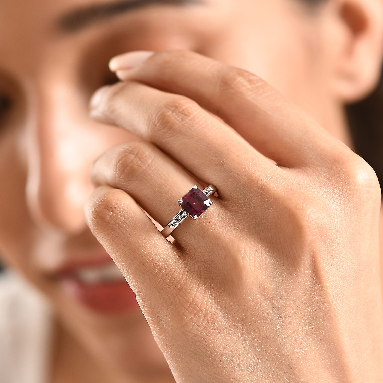 D'Joy Premium Orissa Rhodolite Garnet and White Zircon 2.20 ctw Ring in Rhodium Over Sterling Silver (Size 7.5)