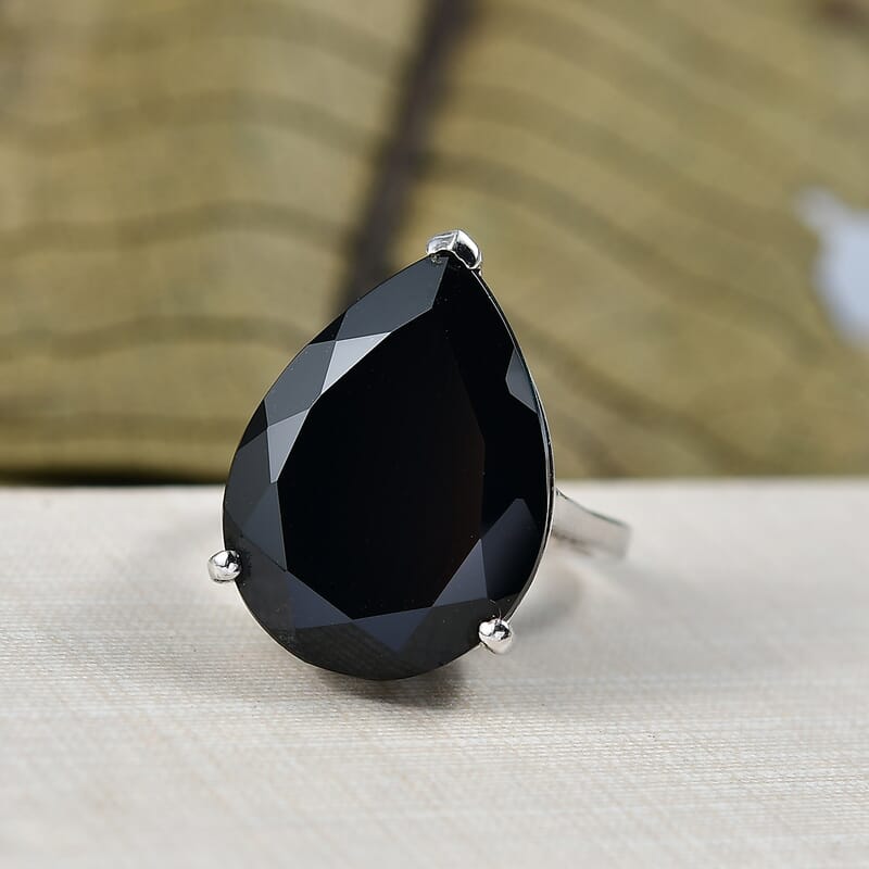 D'Joy Thai Black Spinel 22.10 ctw Solitaire Ring in Platinum Over Sterling Silver (Size 6.0)