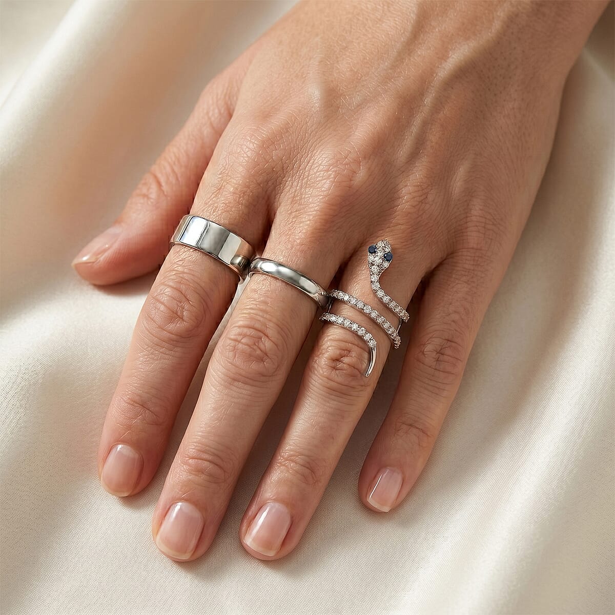 Simulated Black and White Diamond Snake Ring in Sterling Silver (Size 6.5) image number 2