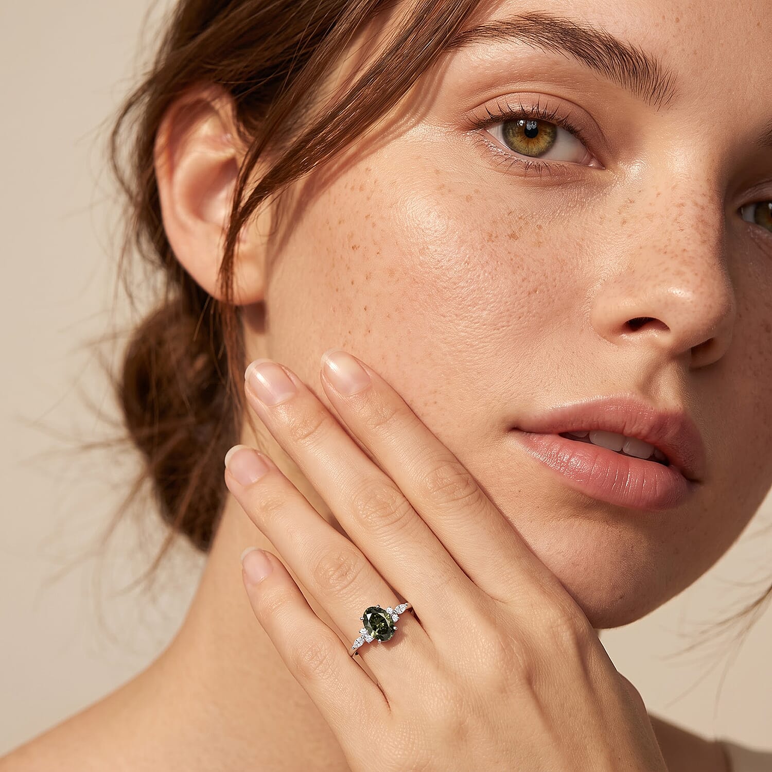 SGL Certified Luxuriant Lab Grown Green Diamond (IR) and Lab Grown Diamond VS 2.30 ctw Garden Crown Ring in 950 Platinum (Size 6.0) 5.40 Grams