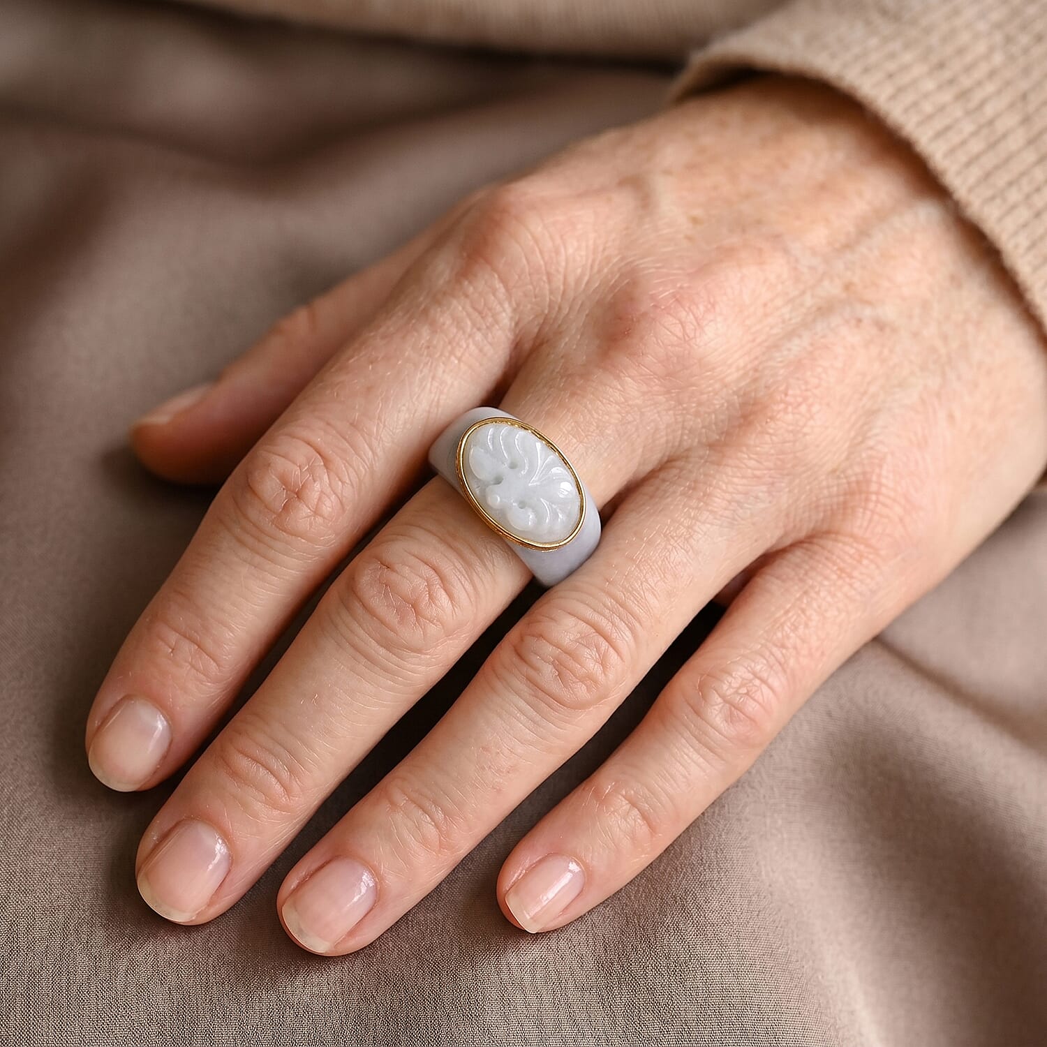 D'Joy Natural Jade 39.40 ctw Carved and Band Ring in 14K Yellow Gold Over Sterling Silver (Size 5.0)
