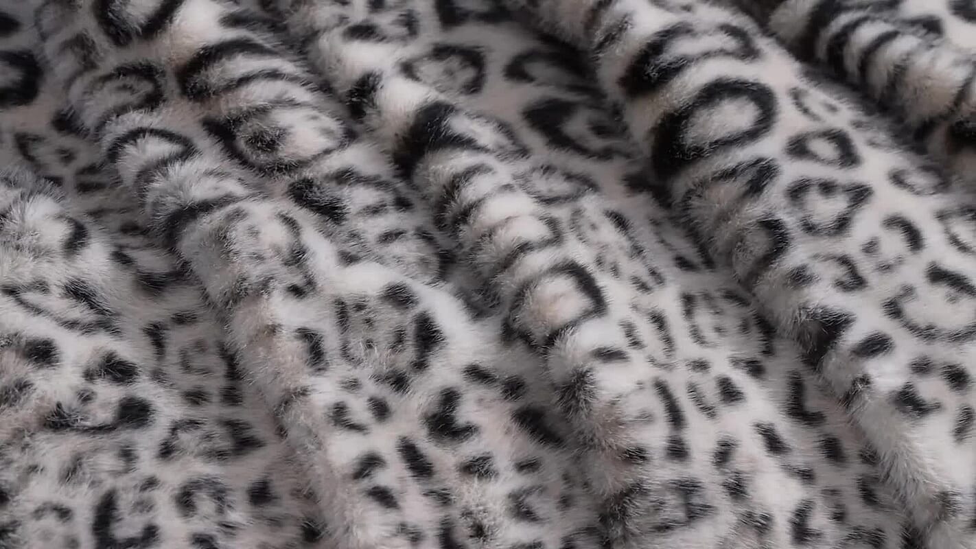 Livmore White Double Layer Leopard Print Blanket