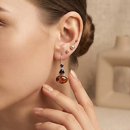 Amber - Product card gallery slide 3 (10268481749305)
