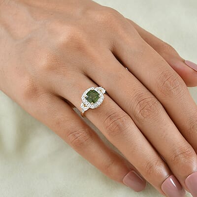 Certified and Appraised 10K Yellow Gold AAA Milanoa Green Sapphire, Luxuriant Lab Grown Diamond (G-H, SI) (0.62 cts) Ring (Size 5.0) 2.40 ctw