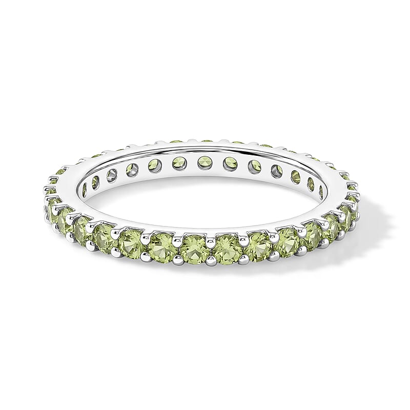 Hebei Peridot 0.60 ctw Band Ring in Sterling Silver (Size 8.0)