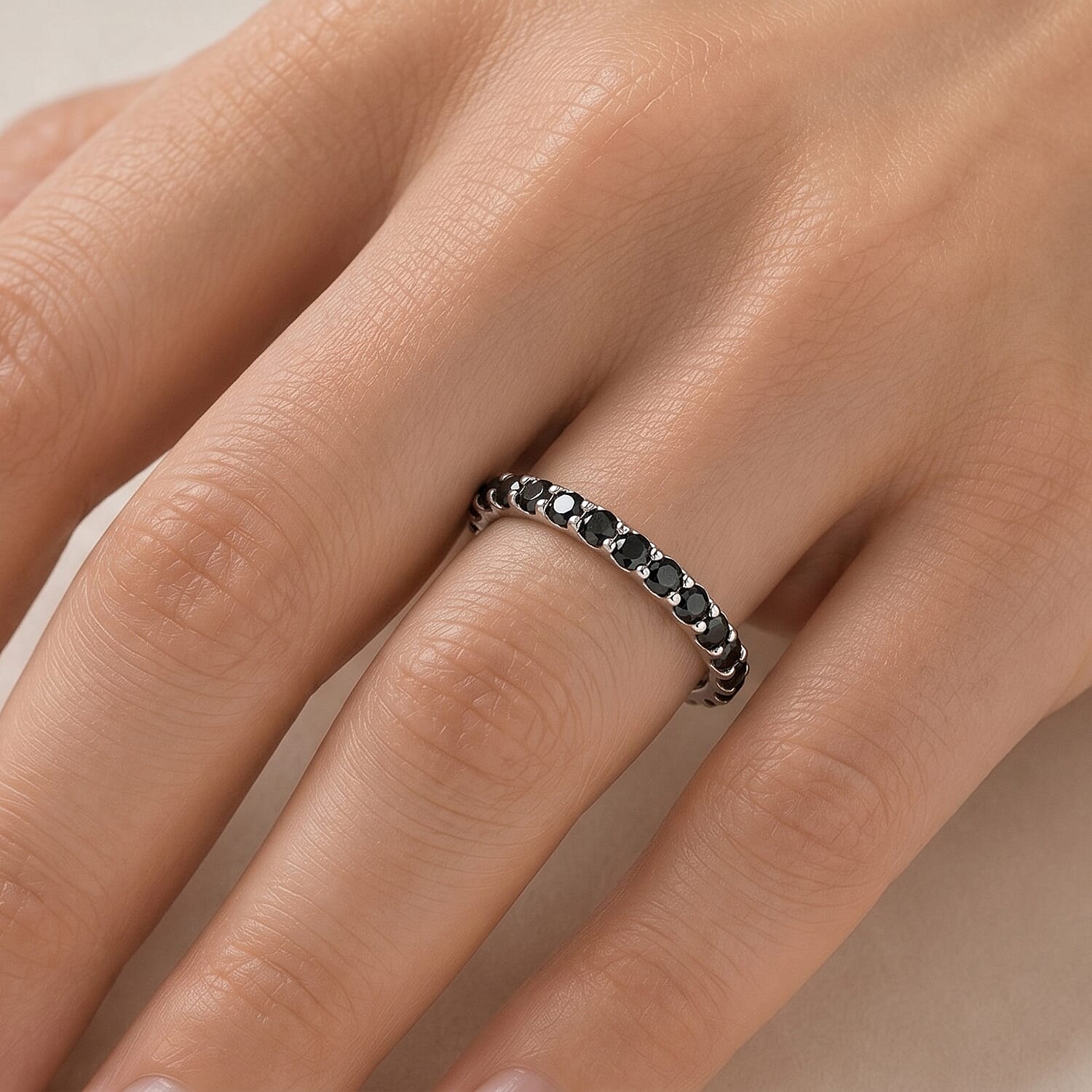 Black Onyx 0.60 ctw Ring in Sterling Silver (Size 7.5)