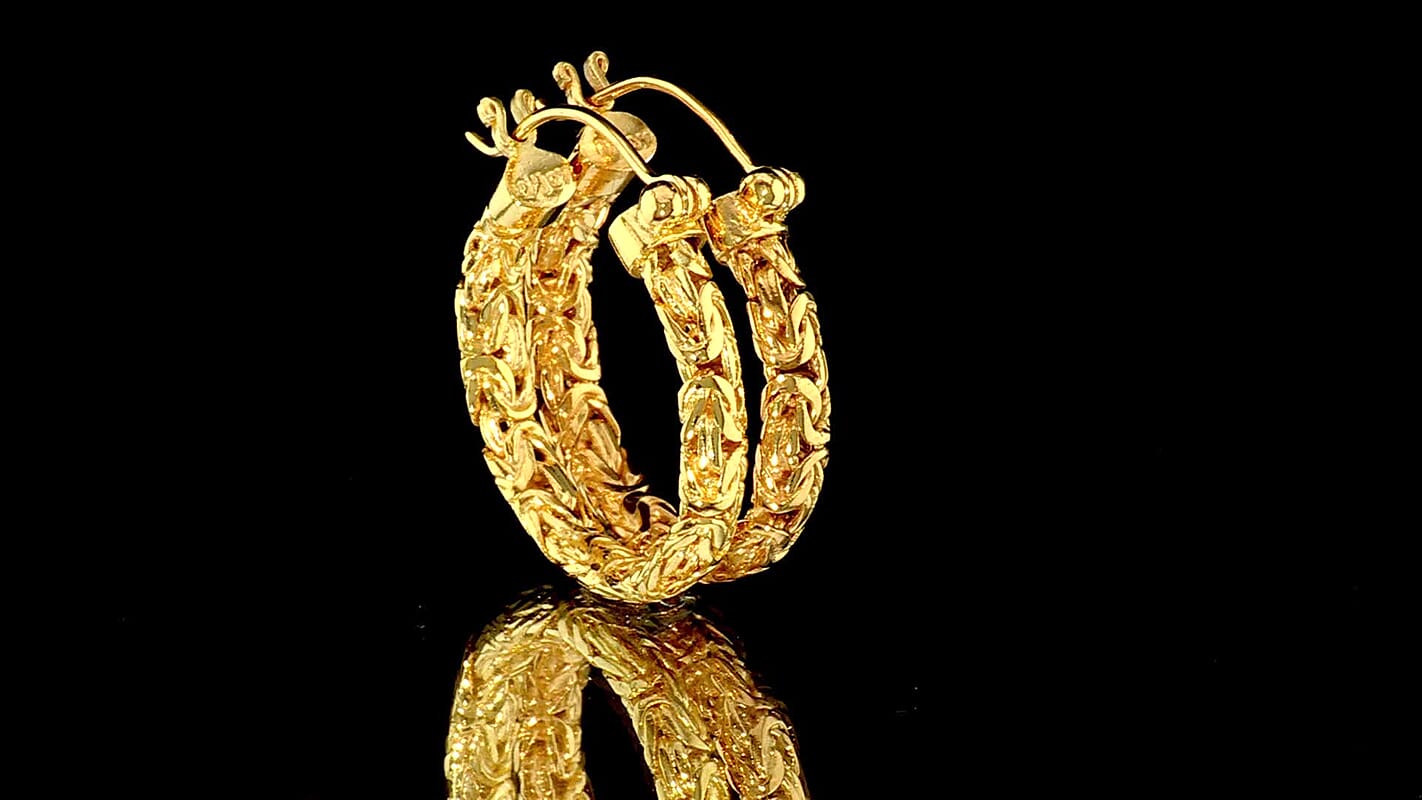 D''Joy Passport to Turkey 22K Vermeil YG Over Sterling Silver 2.5mm Square Byzantine Hoop Earrings (7.40 g)