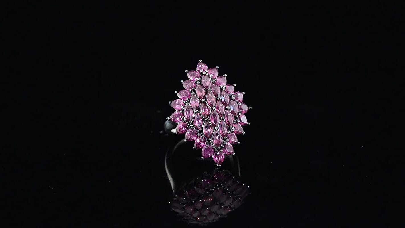 D'Joy Premium Orissa Rhodolite Garnet Berry Royale Ring in Rhodium Over Sterling Silver (Size 10.0) 6.85 ctw