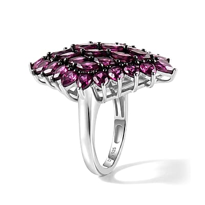 D'Joy Premium Orissa Rhodolite Garnet 6.85 ctw Berry Royale Ring in Rhodium Over Sterling Silver (Size 5.0)