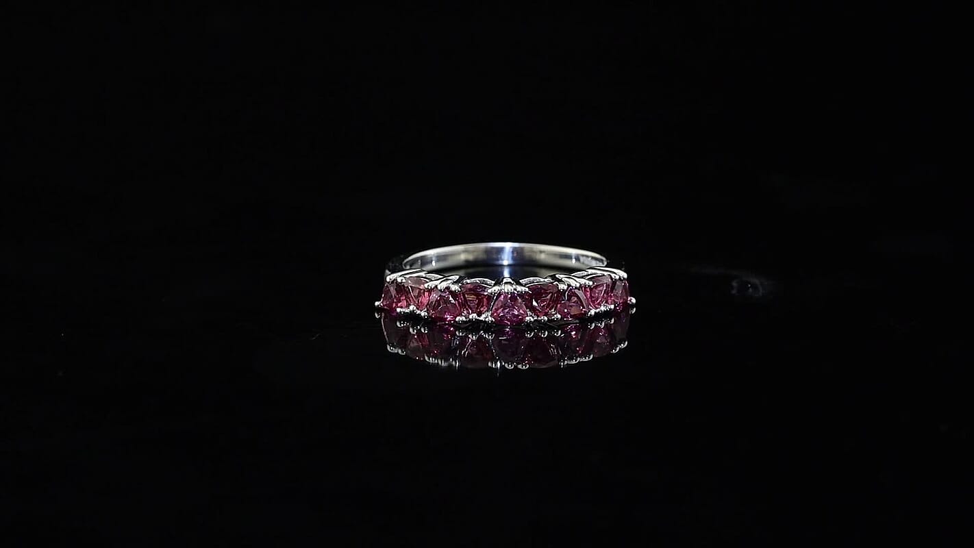 D'Joy Premium Orissa Rhodolite Garnet Berry Spark Band Ring in Rhodium Over Sterling Silver (Size 10.0) 1.20 ctw