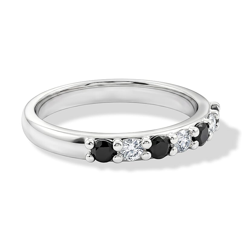 Black Onyx and Simulated Diamond 0.50 ctw Band Ring in Sterling Silver (Size 7.0)
