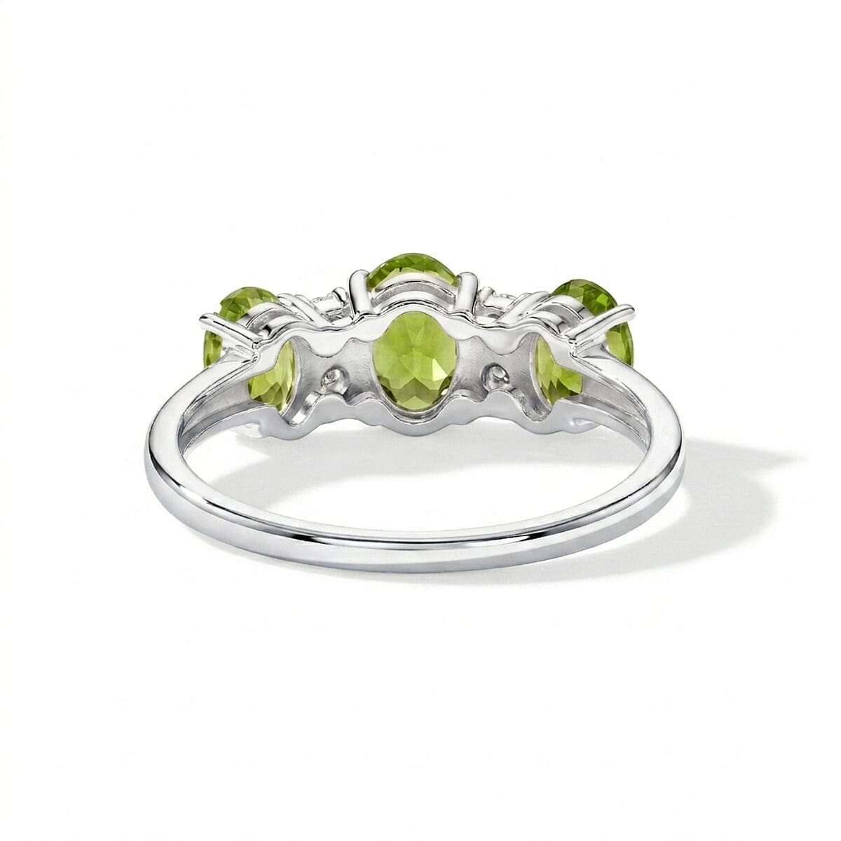 Hebei Peridot and Simulated Diamond 2.00 ctw Band Ring in Sterling Silver (Size 7.0) image number 4