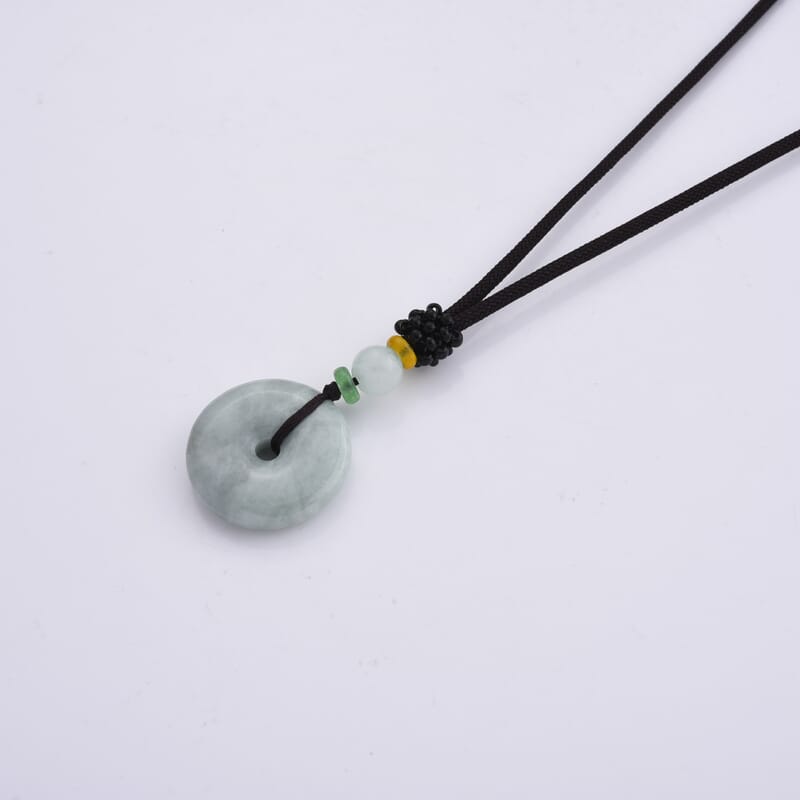 Natural Jade and Red Agate 35.00 ctw Necklace (Adjustable)
