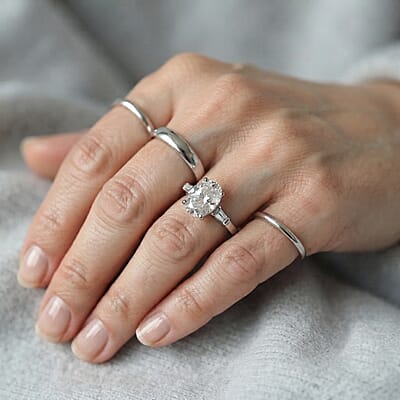 EverTrue Moissanite 2.10 ctw Ring in Platinum Bond (Size 5.0)