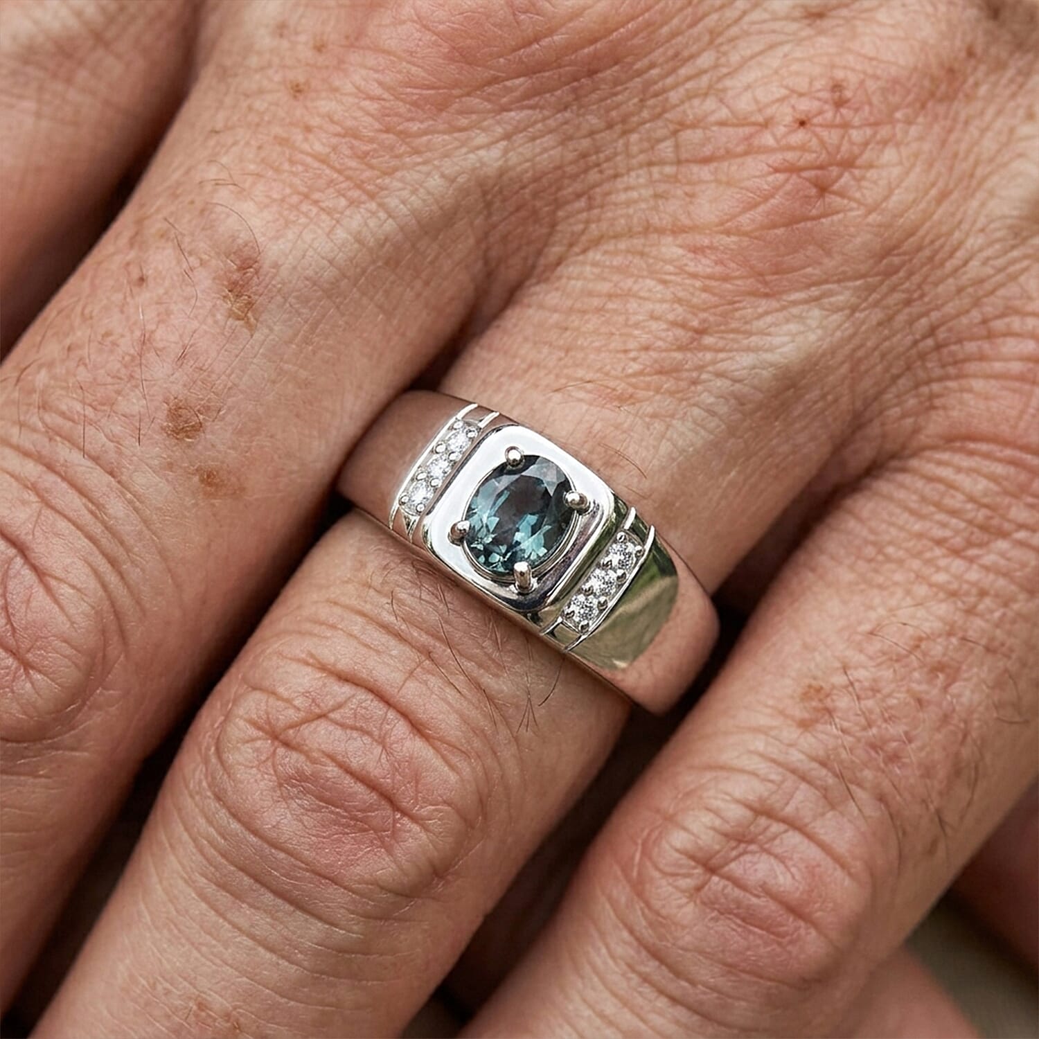 D'Joy Montana Sapphire, Moissanite Arctic Crest Men's Ring in Rhodium Over Sterling Silver (Size 10.0) 0.50 ctw