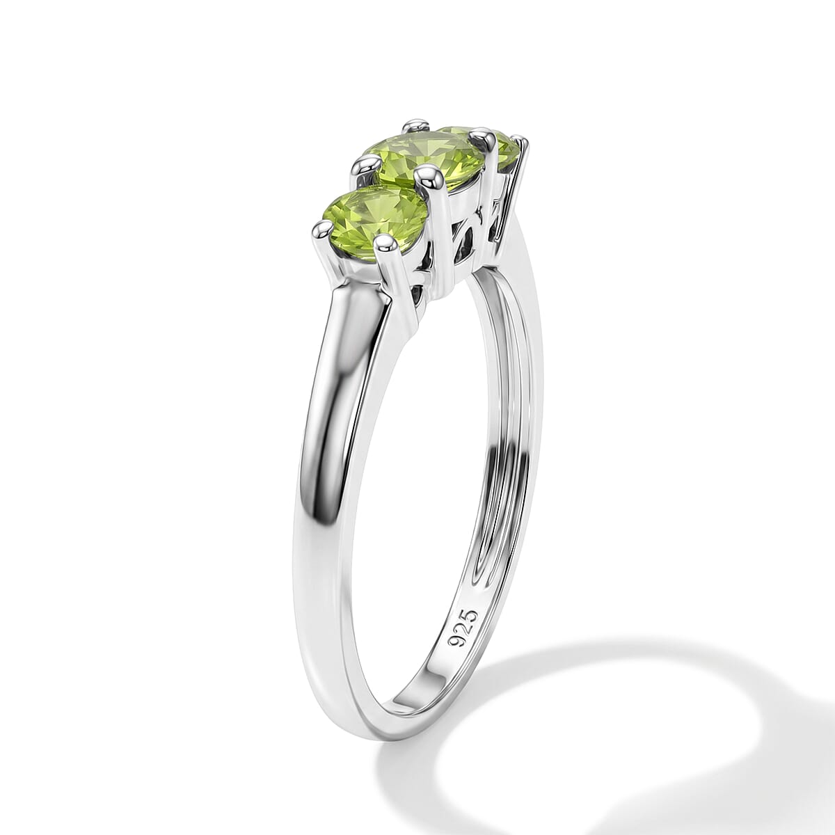 Hebei Peridot 1.00 ctw Ring in Sterling Silver (Size 7.0) image number 3