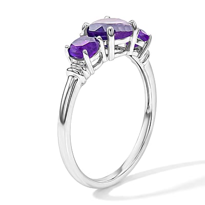 Amethyst 1.55 ctw Ring in Sterling Silver (Size 6.0)