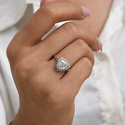 D'Joy Moissanite 2.40 ctw Ring in Rhodium Over Sterling Silver (Size 7.0)