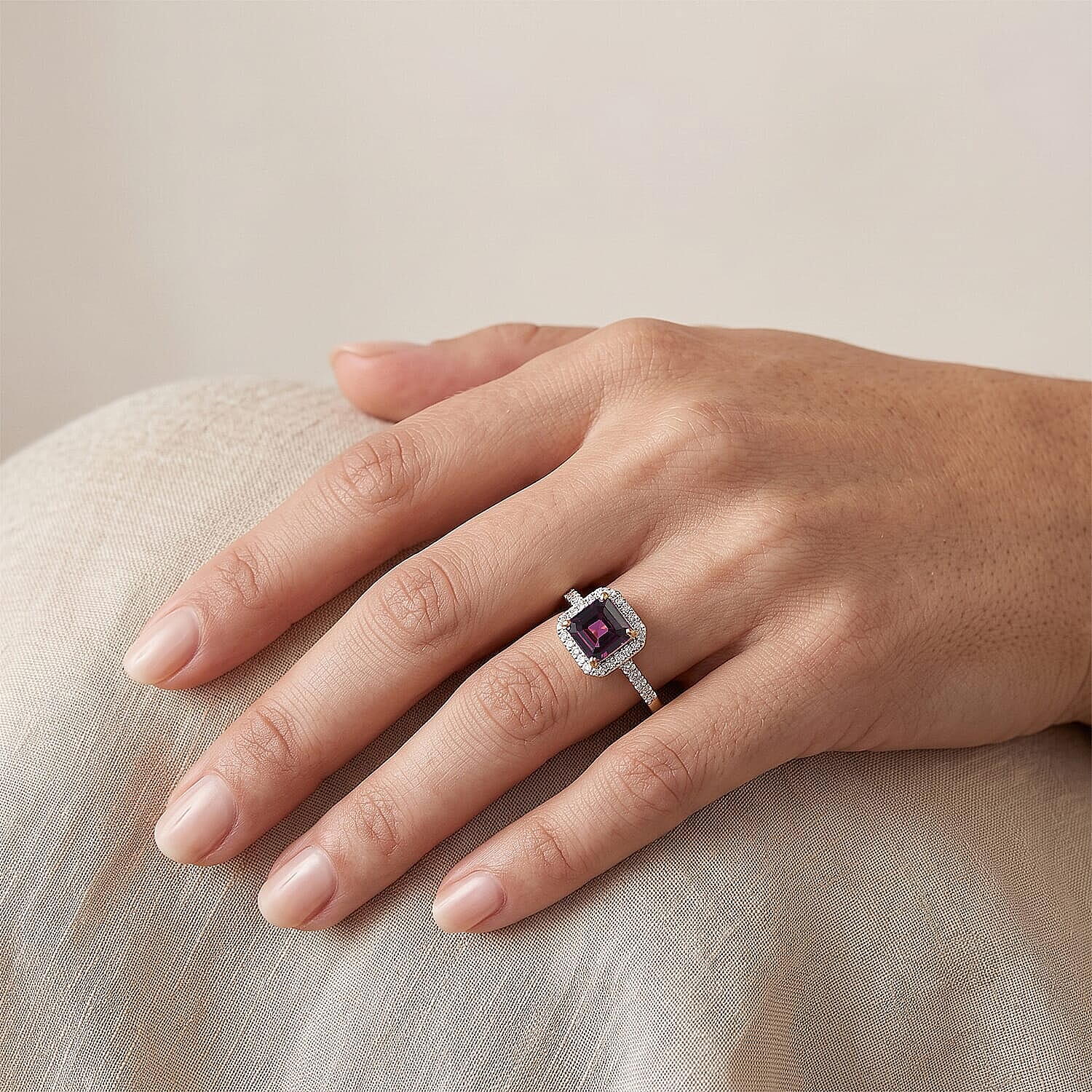 AAA Radiant Ember Garnet and Lab Grown Diamond G-H SI 1.50 ctw Ring in 10K Yellow Gold (Size  6.0)