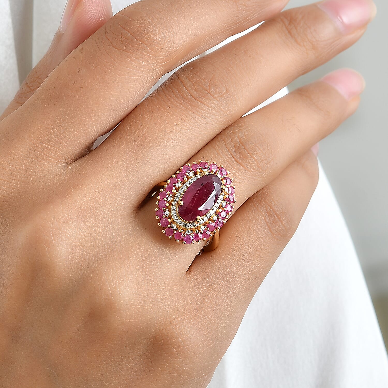 D'Joy Niassa Ruby (FF) and Moissanite 7.40 ctw Firecracker Bloom Ring in 18K Vermeil Yellow Gold Over Sterling Silver (Size 7.0)