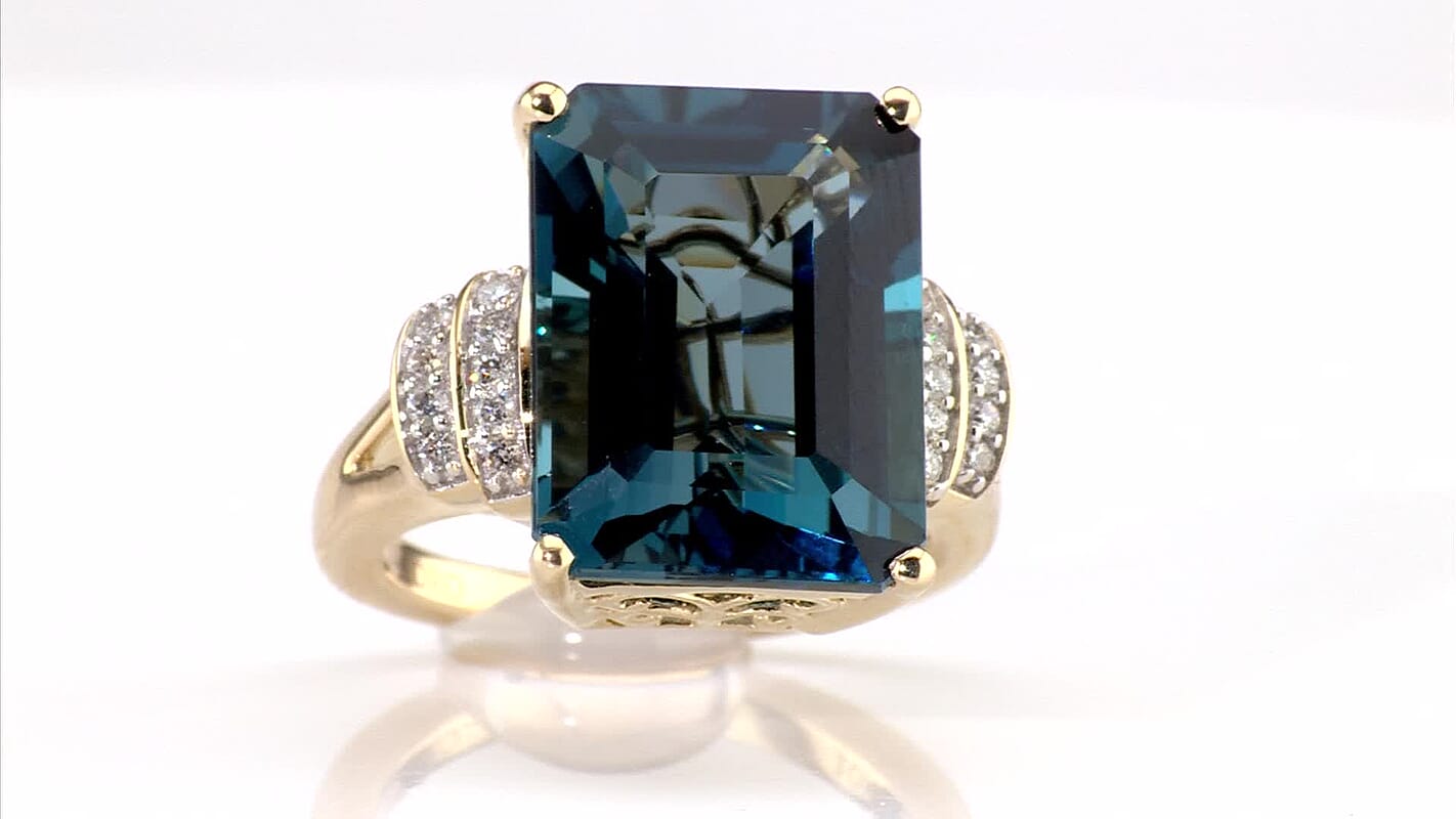 Luxoro 10K Yellow Gold Premium London Blue Topaz, Diamond (I2) Ring (Size 6.0) 14.20 ctw