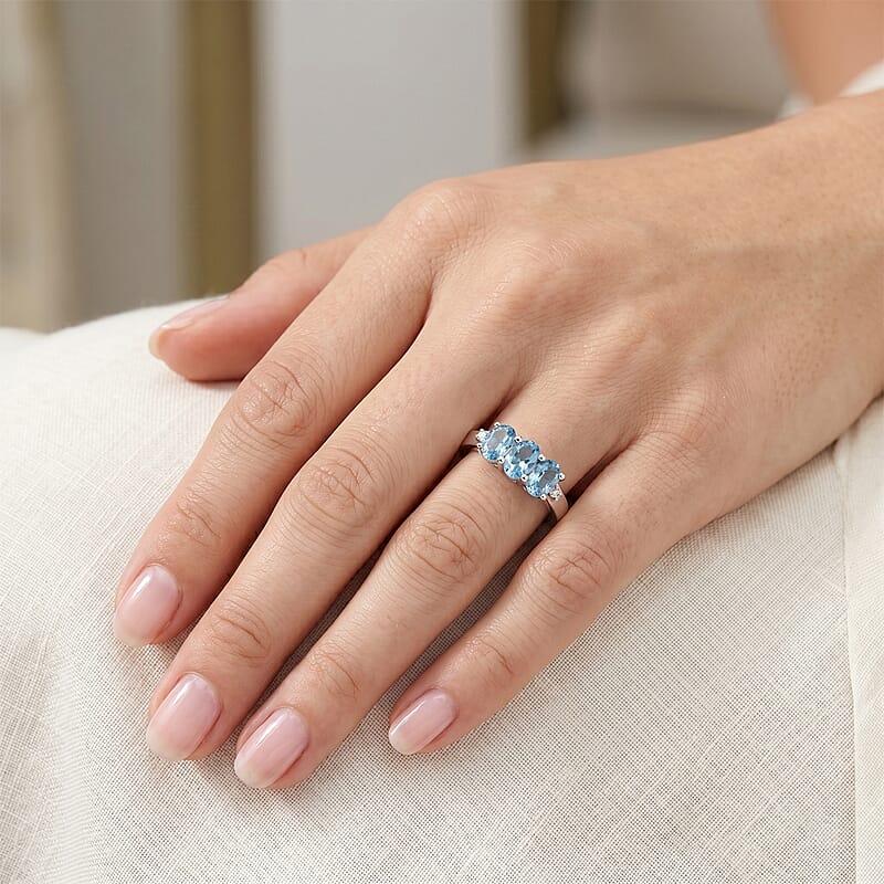 Teal Quartz and Simulated Diamond 1.00 ctw Ring in Sterling Silver (Size 7.0)