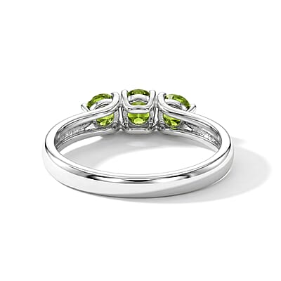 Hebei Peridot 0.25 ctw Ring in Sterling Silver (Size 8.0)