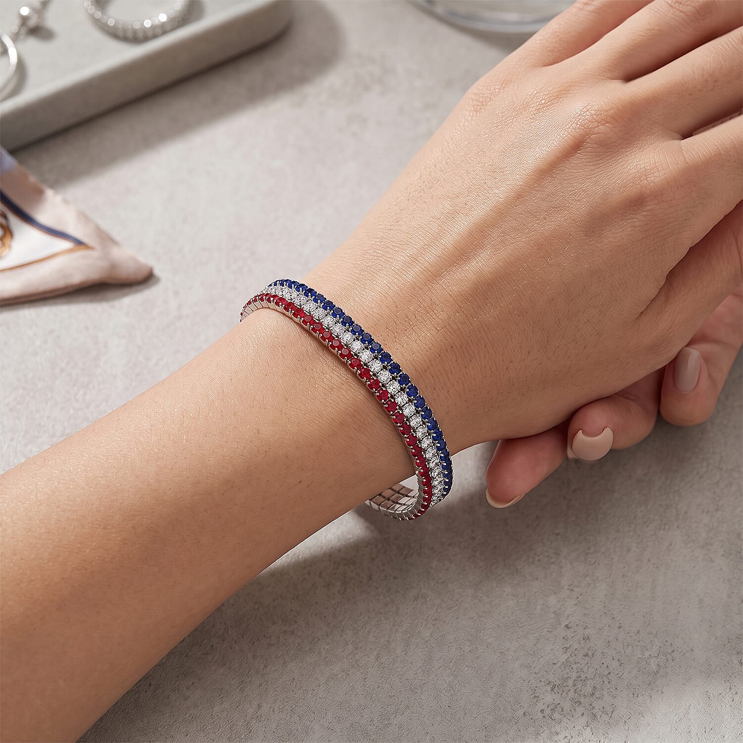 Multi Color Austrian Crystal USA Flag Pattern Bracelet in Silvertone (7.25In)