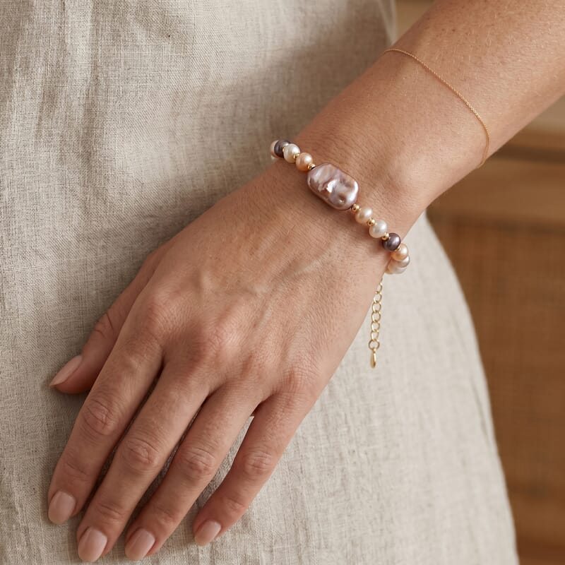 Multi Color Keshi Pearl and Multi Color Freshwater Pearl Bracelet in Goldtone (6.5-8.5In)