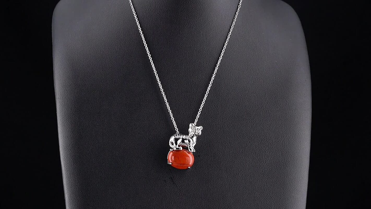 Red Jasper Pendant in Silvertone with Stainless Steel Necklace (20 Inches) 20.00 ctw