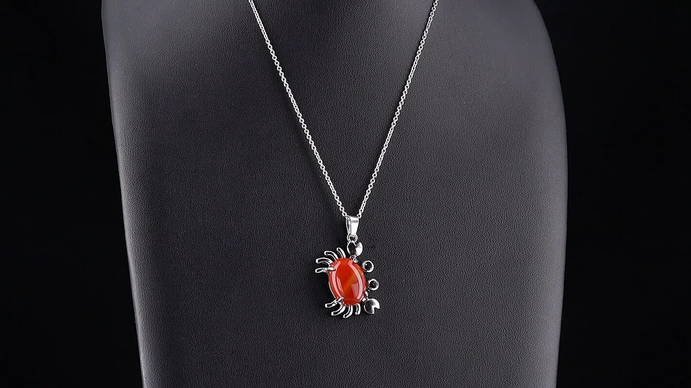 Red Jasper Pendant in Silvertone with Stainless Steel Necklace (20 Inches) 18.00 ctw