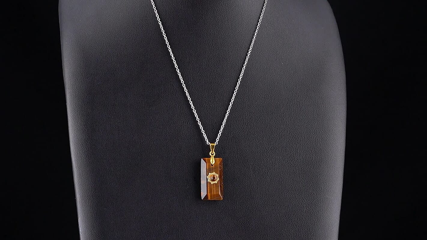 Tiger Eye Pendant in Goldtone with ION Plated YG Stainless Steel Necklace (20 Inches) 15.00 ctw