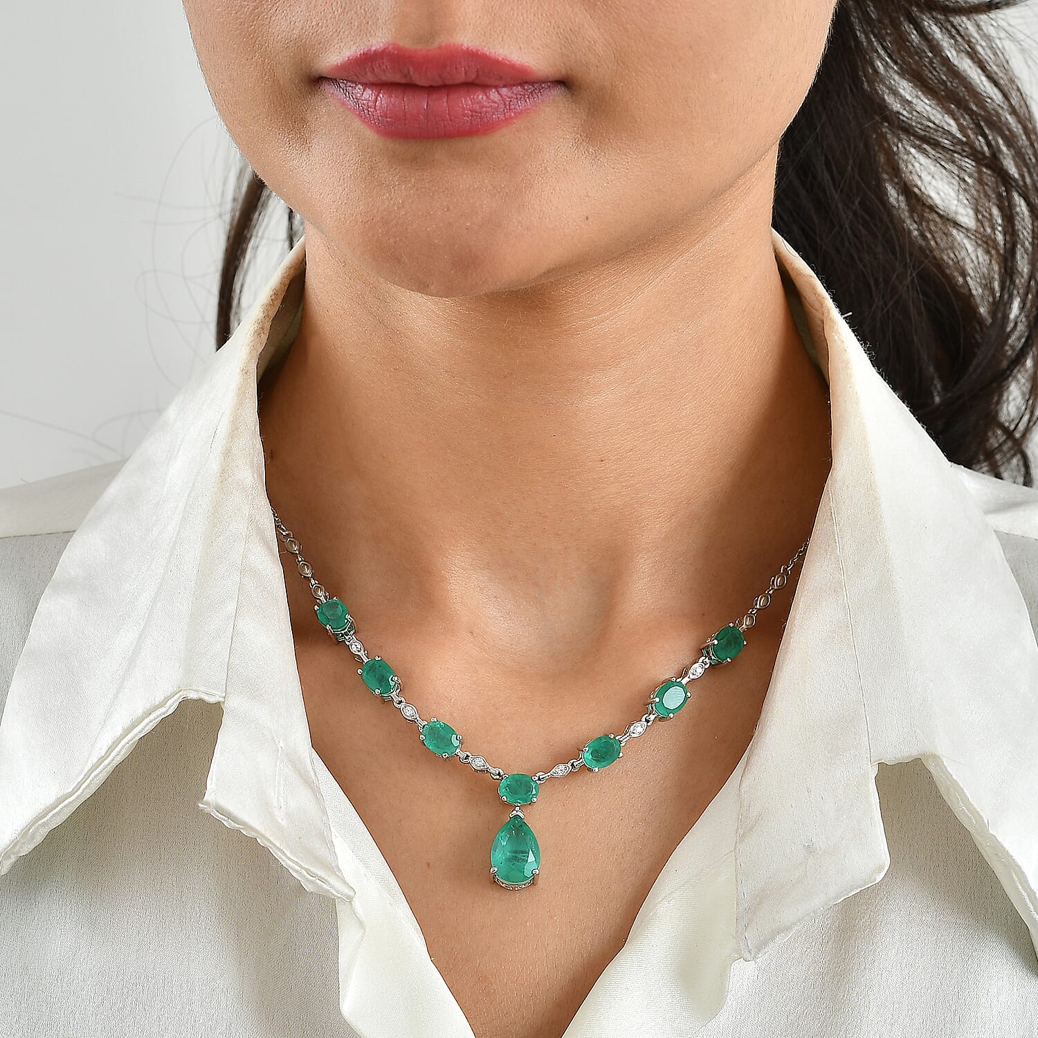 EverTrue Emeraldine Quartz (Triplet) and White Zircon 16.70 ctw Necklace (18 Inches) in Platinum Bond with Stainless Steel