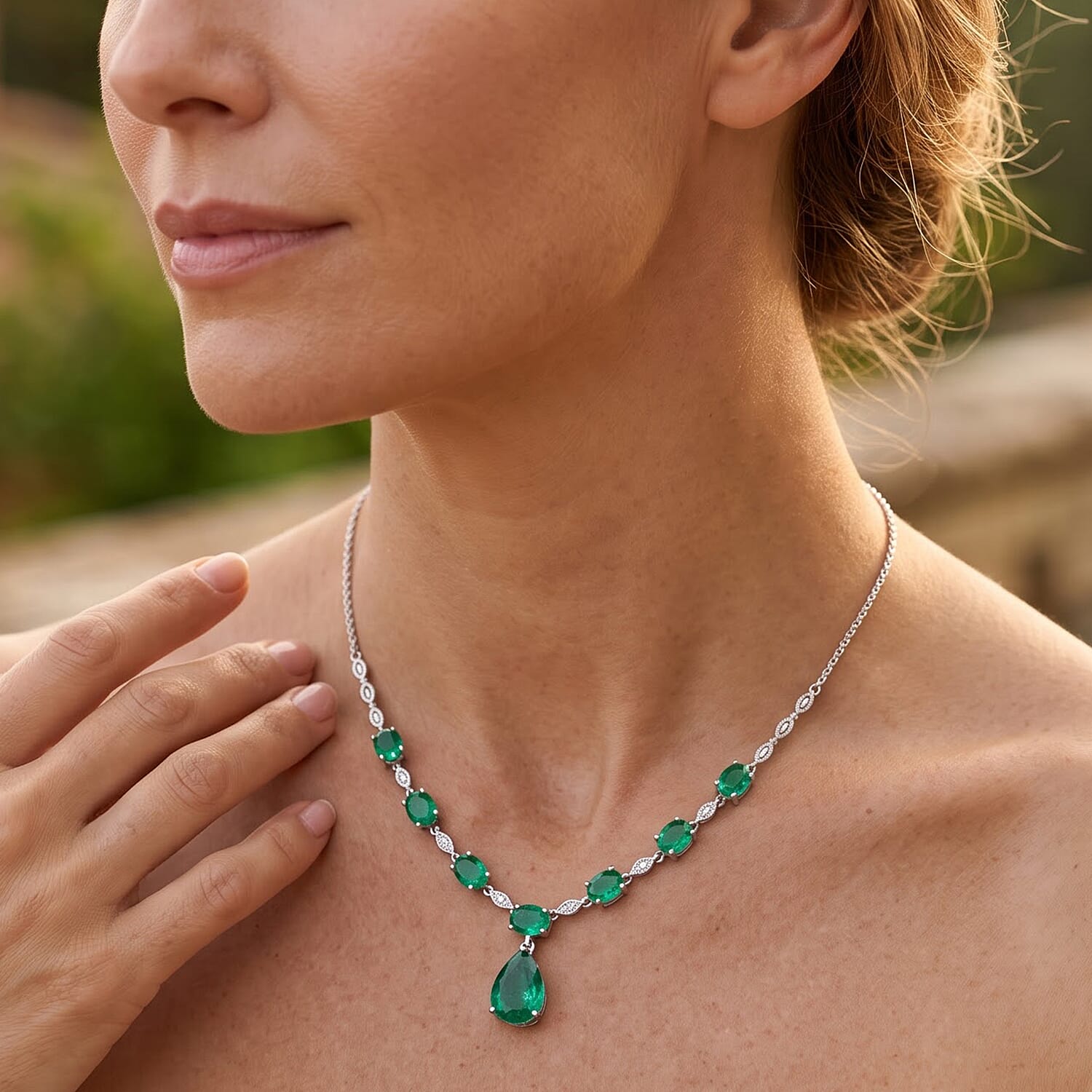 EverTrue Emeraldine Quartz (Triplet) and White Zircon 16.70 ctw Necklace (18 Inches) in Platinum Bond with Stainless Steel