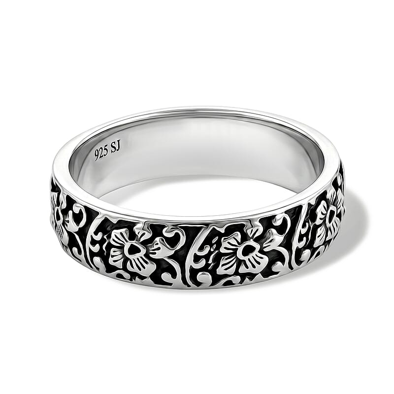 Flower Band Ring in Sterling Silver (Size 7.5) 4.17 Grams