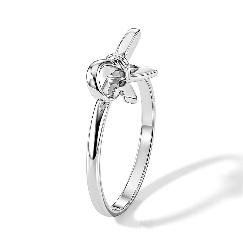 Bow Ring in Sterling Silver (Size 8.0) 1.70 Grams