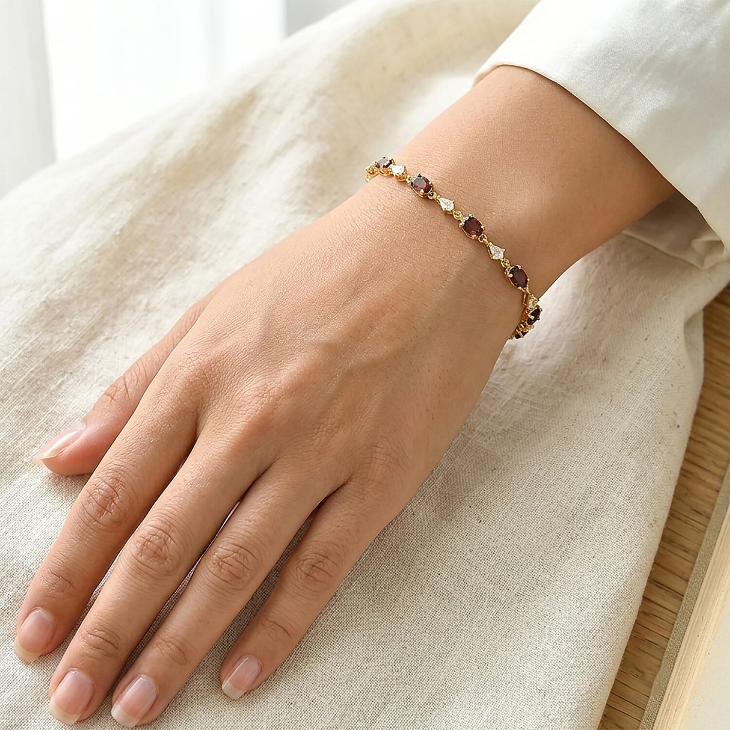 D'Joy AAA Red Zircon and White Zircon 8.35 ctw Bracelet in 18K Vermeil Yellow Gold Over Sterling Silver (6.50 In)