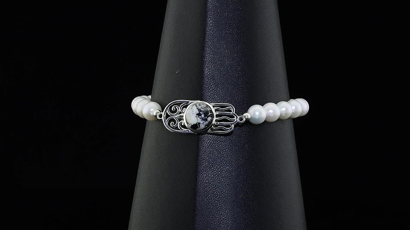 D''Joy Passport to Israel Artisan Crafted White Buffalo, Freshwater Pearl Bracelet in Sterling Silver (7.25 In) 4.25 ctw
