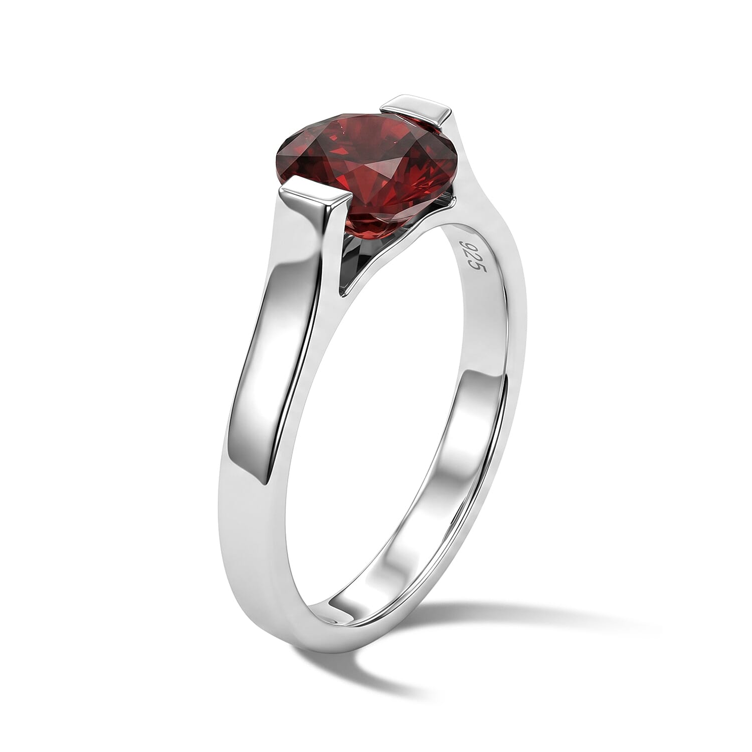 Red Garnet 1.30 ctw Solitaire Ring in Sterling Silver (Size 7.0)