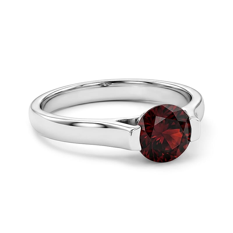 Red Garnet 1.30 ctw Solitaire Ring in Sterling Silver (Size 9.0)