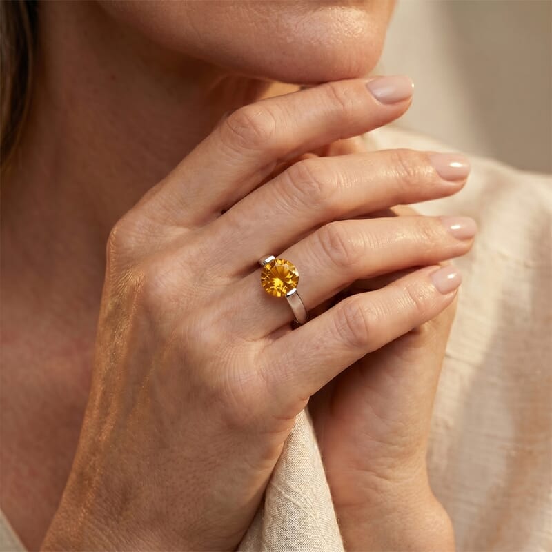 Citrine 1.35 ctw Solitaire Ring in Sterling Silver (Size 7.0)
