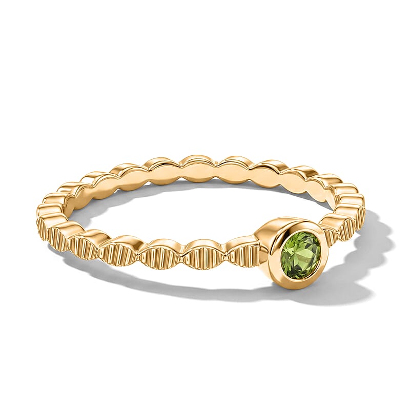 Hebei Peridot 0.10 ctw Solitaire Ring in 14K Yellow Gold Over Sterling Silver (Size 8.0)