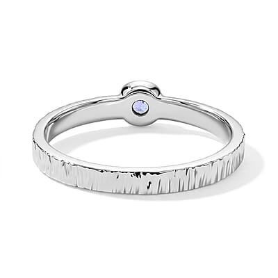 Blue Quartz 0.11 ctw Solitaire Ring in Sterling Silver (Size 7.5)