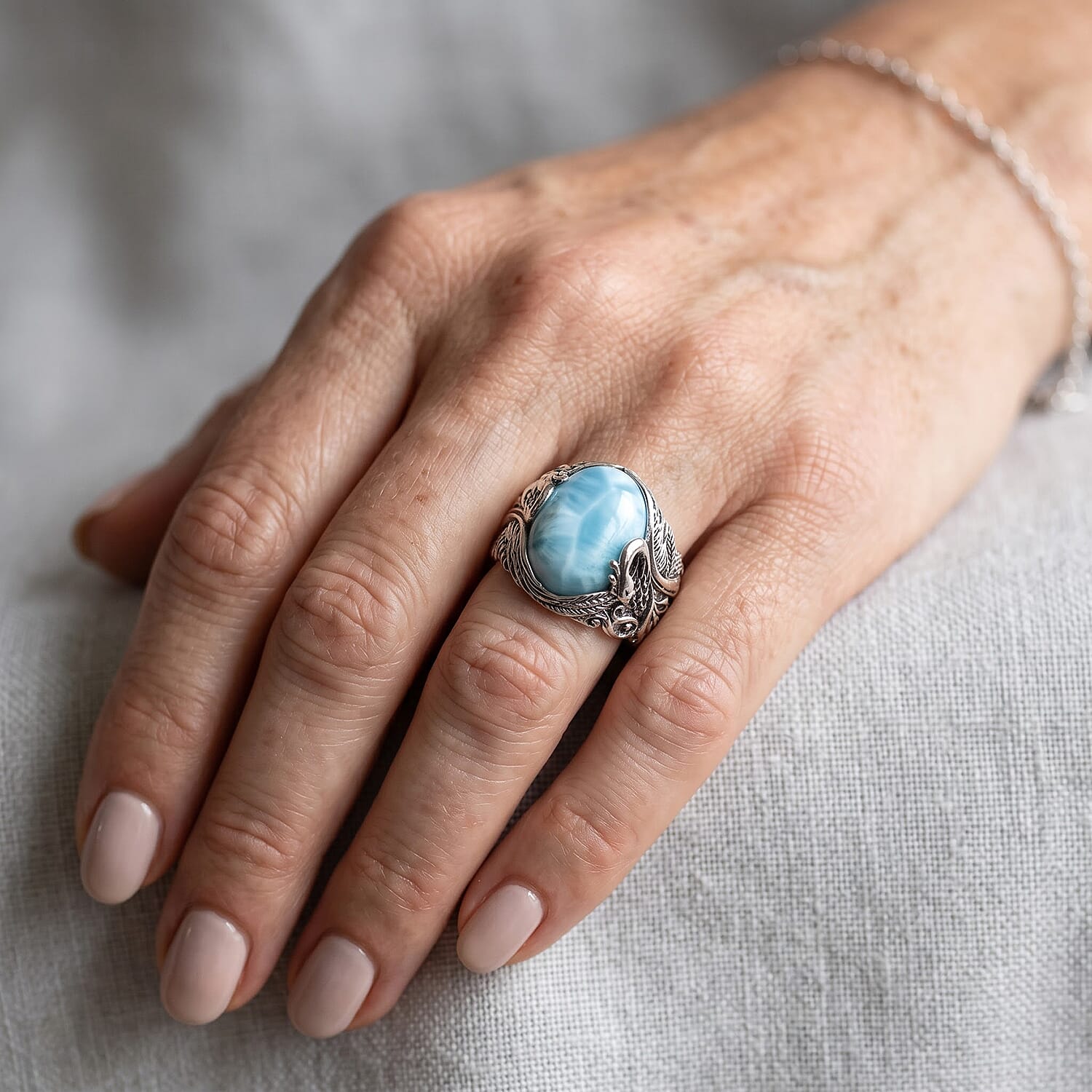 D'Joy Bali Legacy AAA Larimar 11.20 ctw Swan Ring in Sterling Silver (Size 8.0)