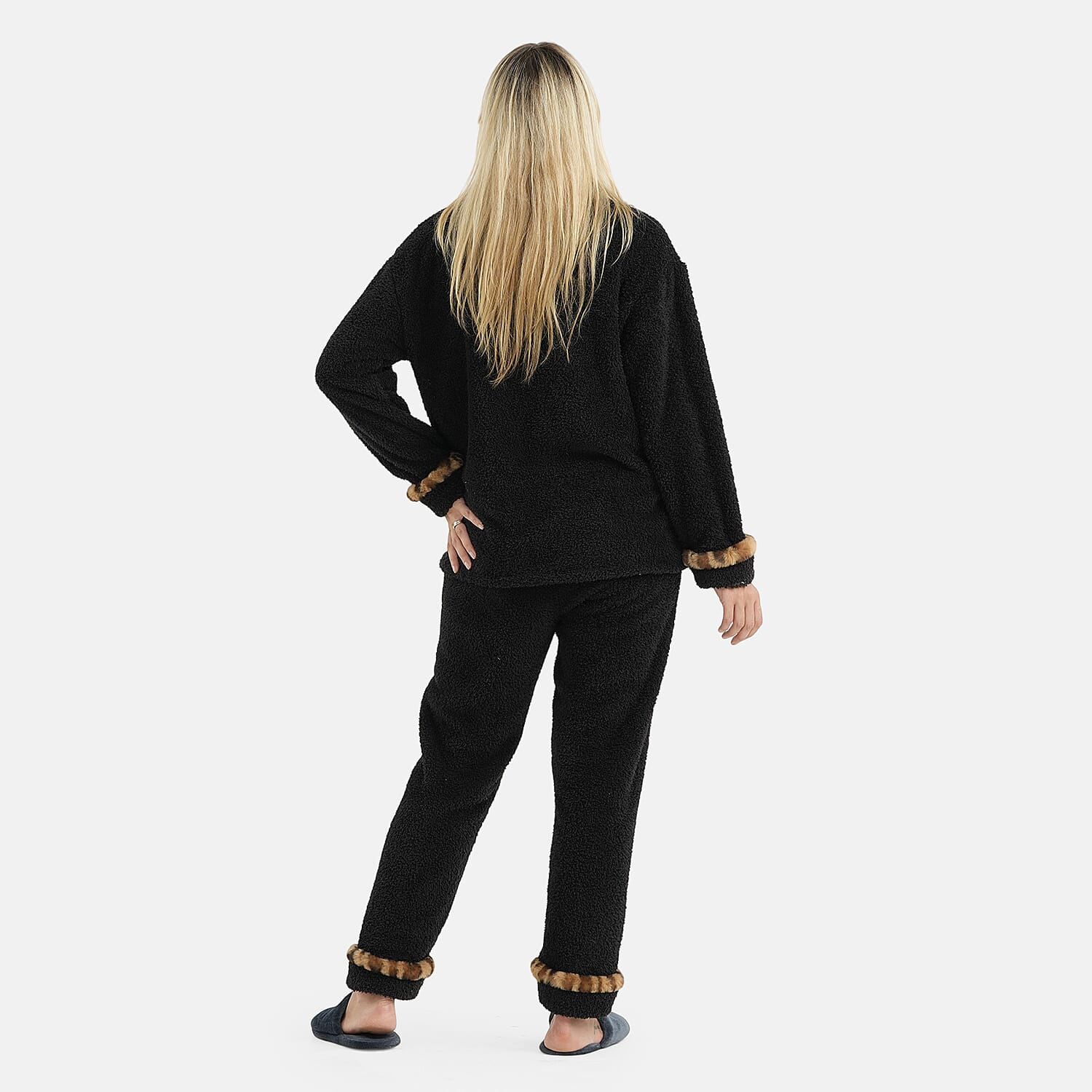 La Marey Black 2pcs Pajma Set - One Size Plus