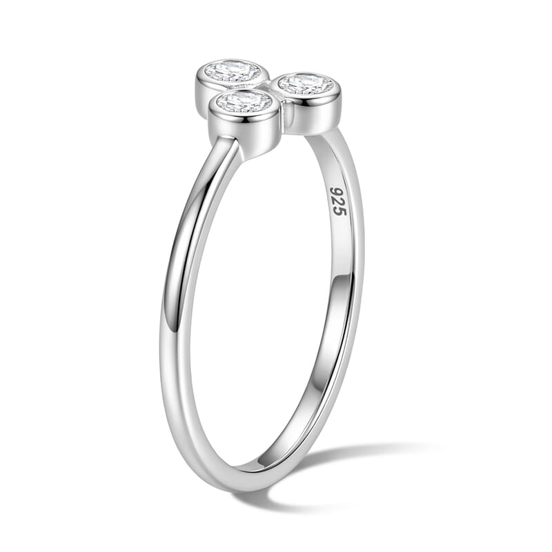 White Topaz 0.05 ctw 3 Stone Ring in Sterling Silver (Size 5.0)