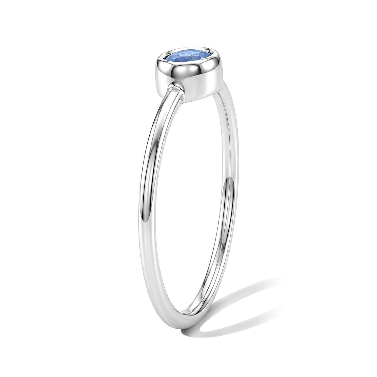 Blue Sapphire 0.50 ctw Solitaire Ring in Sterling Silver (Size 8.0) image number 3