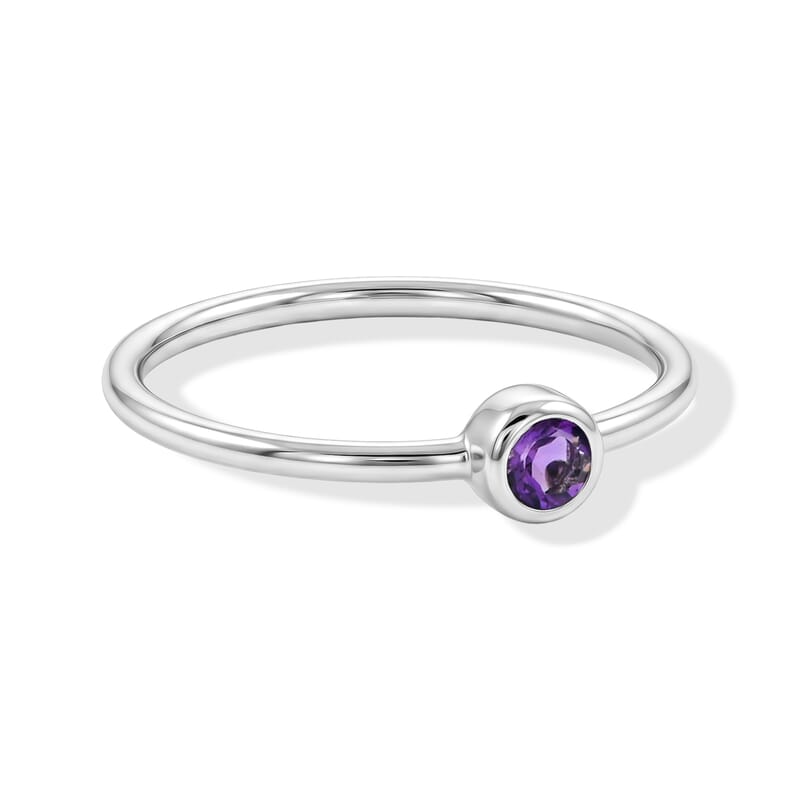 Amethyst 0.06 ctw Solitaire Ring in Sterling Silver (Size 8.5)